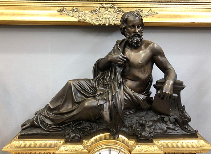 Bức tượng  Aristotele-  là nhà triết học vĩ đại