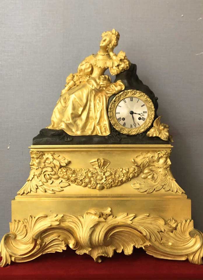 Đồng hồ tượng mạ vàng toàn thân thế kỷ 19